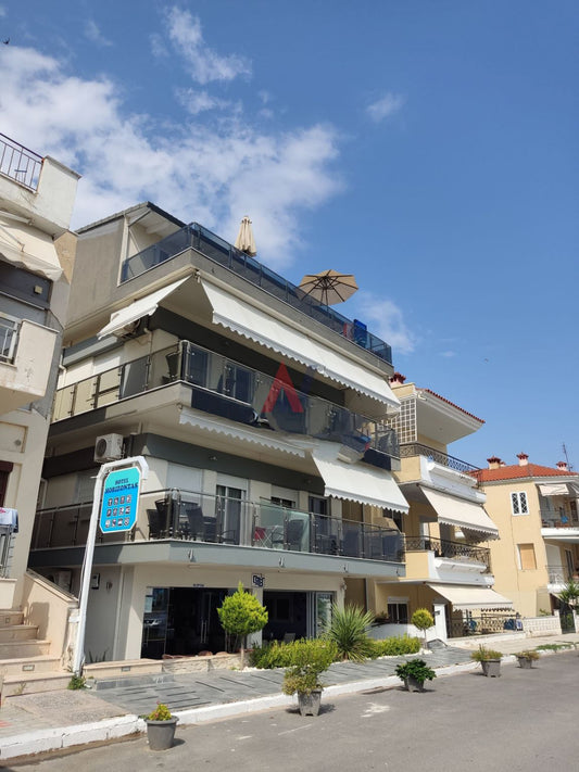 For sale 4-level Hotel 1.500sqm Nea Plagia Halkidiki 