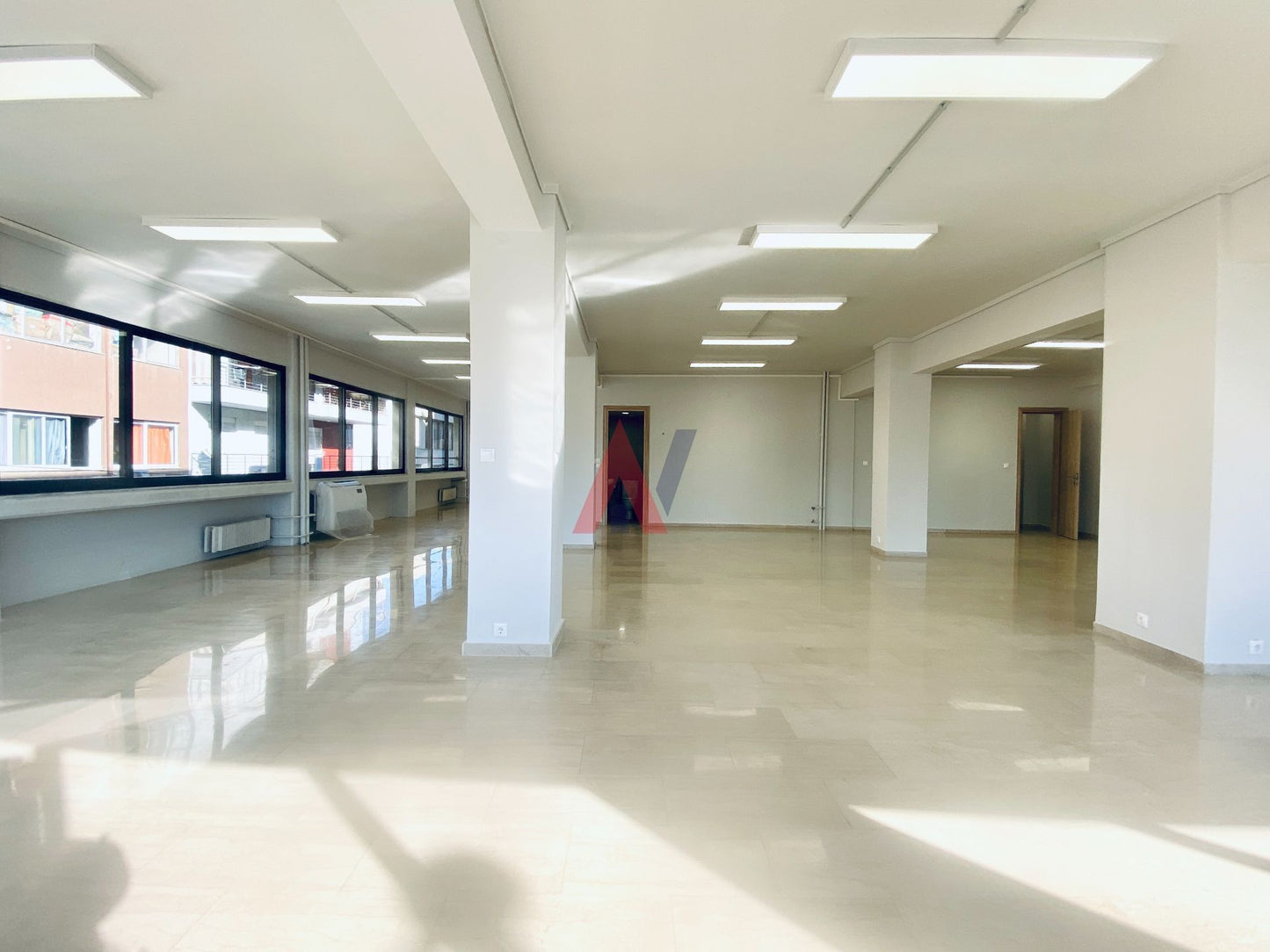 Office for rent 310sqm One Salonica Center Thessaloniki 