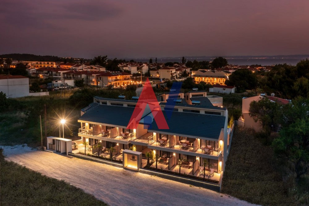 For sale 2 levels Hotel 800sqm Nikiti Halkidiki