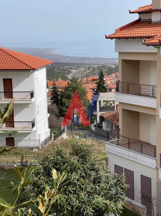 Продава апартамент на 1-ви етаж 88кв.м Литохоро Пиерия Северна Гърция 