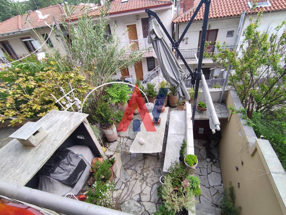 For sale 4 levels Maisonette 240sqm Asvestochori Thessaloniki