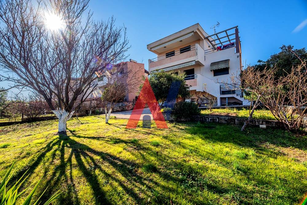 For sale 3 level Maisonette 178sqm Kallithea Halkidiki 