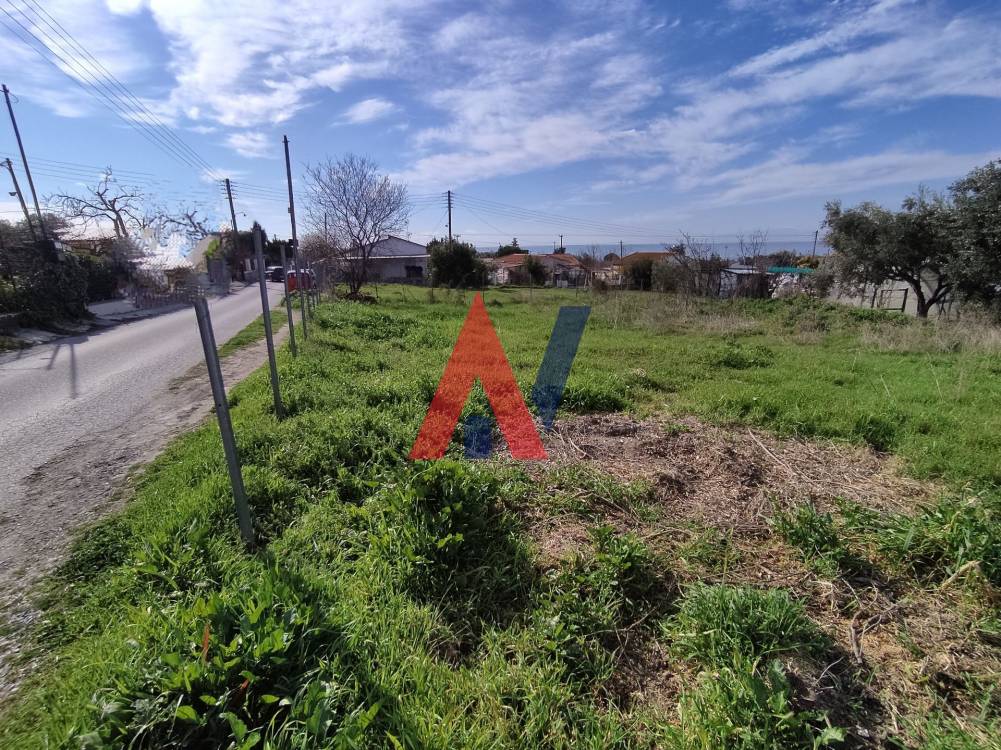 Plot of land 500 sqm for sale, Nea Kallikrateia, Halkidiki 