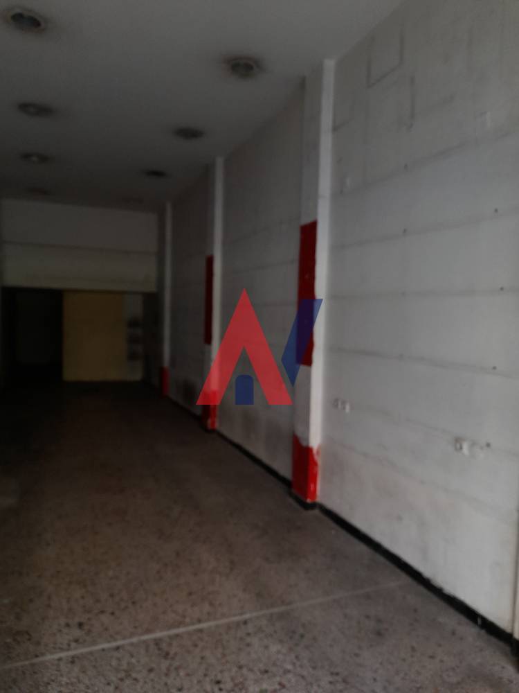 Shop for rent, 63 sq m, Center of Thessaloniki 