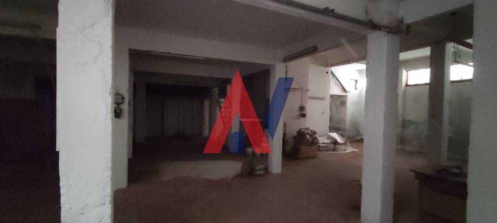 For sale: underground warehouse 240 sq.m. Analipsi Center Thessaloniki 