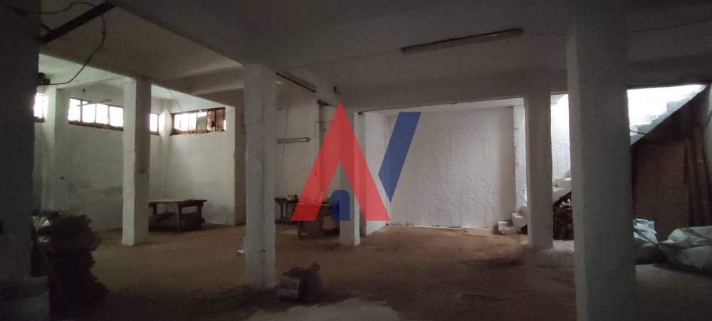 For sale: underground warehouse 240 sq.m. Analipsi Center Thessaloniki 