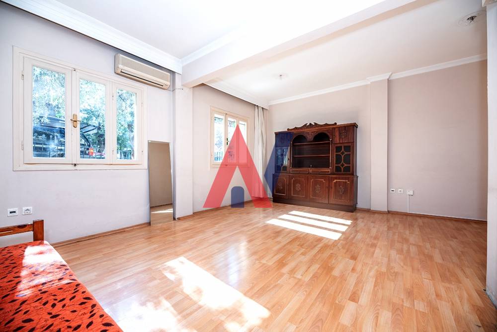 For sale Ground Floor Apartment 78sqm Triandria Thessaloniki 