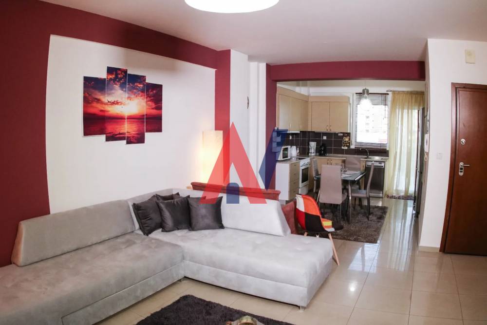 For sale 2nd floor Apartment 85sqm One Salonica Center Thessaloniki 