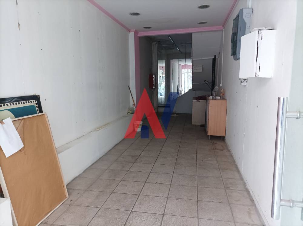 Shop for rent, 50 sq m, Center of Thessaloniki 