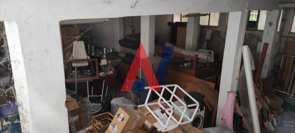 Semi-Basement Warehouse 220sqm for sale Hippocrates Center Thessaloniki 