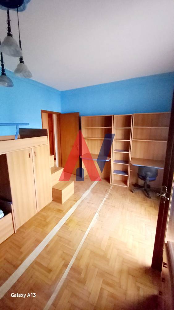 Продавам 2-ри етаж Апартамент 123кв.м Ставруполи Солун 