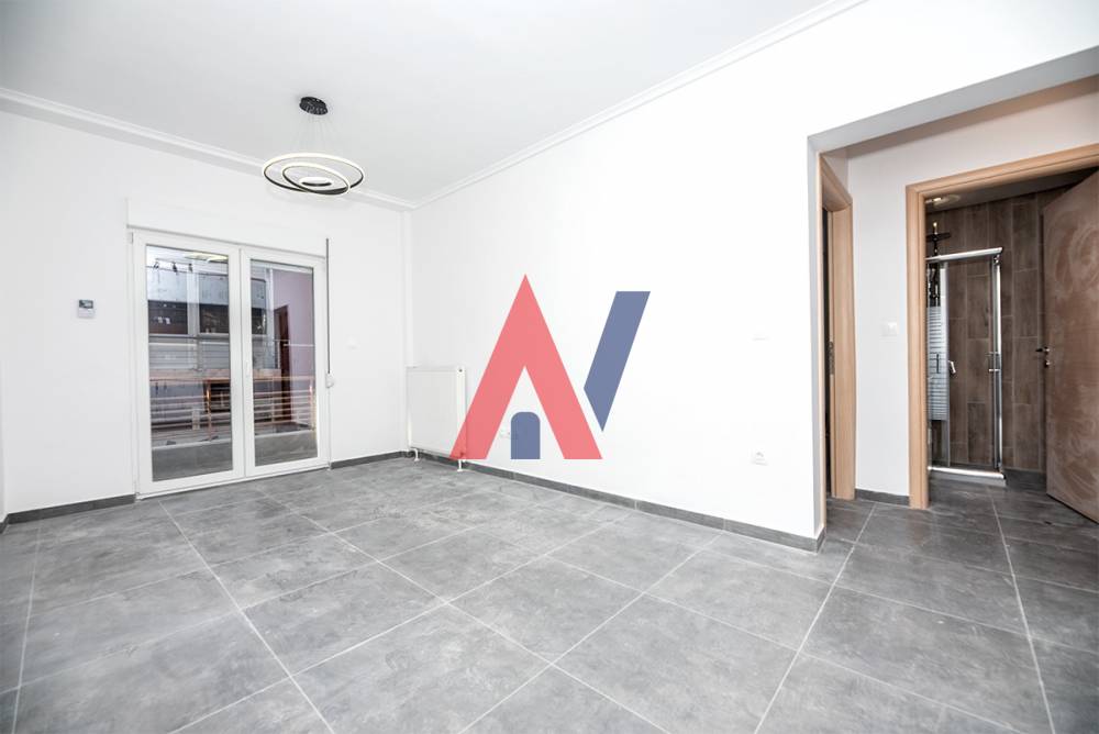 For sale 1st floor Studio 44 sqm Botsari Thessaloniki 