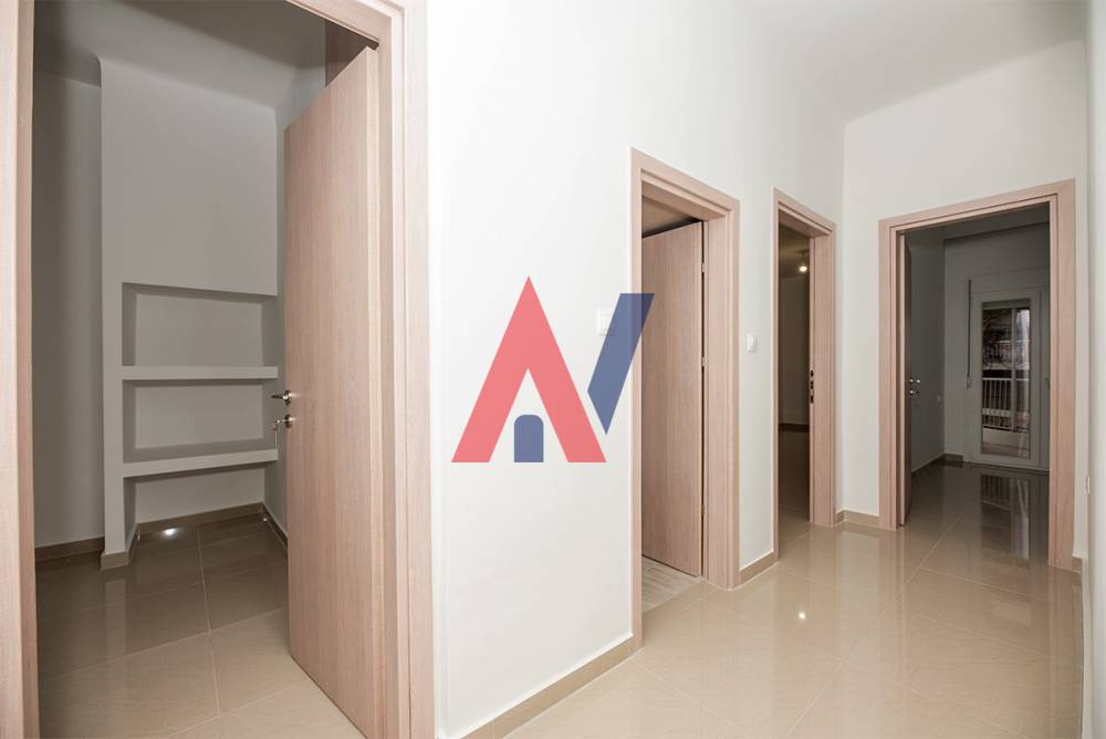 Продава Апартамент 1-ви етаж 65 кв.м Monastiriou Kordelio, Солун 