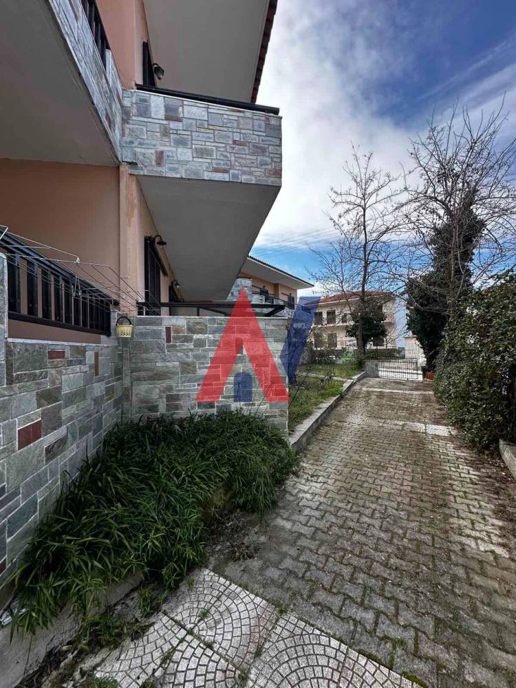 Residential Complex 350 sq.m. Polychrono Halkidiki for sale 