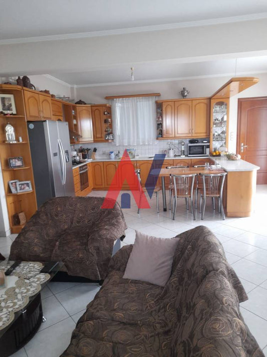 Продавам Самостоятелна Къща на 2 нива 200кв.м Китрос Пиерия Северна Гърция 
