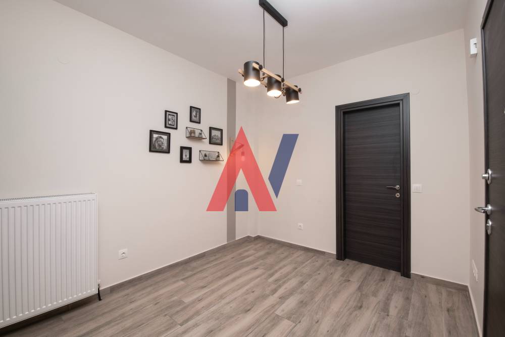 For sale 1st floor Studio 38sqm Papafi Center Thessaloniki 