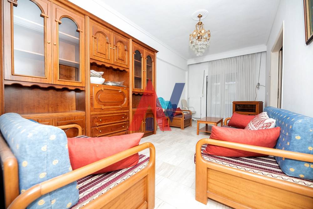 For sale 1st floor Apartment 75sqm Papanastasiou Charilaou Thessaloniki 