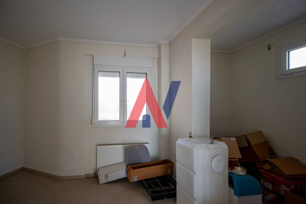 Shop for sale 63 sq m Perea Thessaloniki 