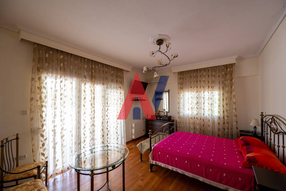 For sale 3 levels Detached House 360 ​​sq.m. Plagiari Perichora Thessaloniki 