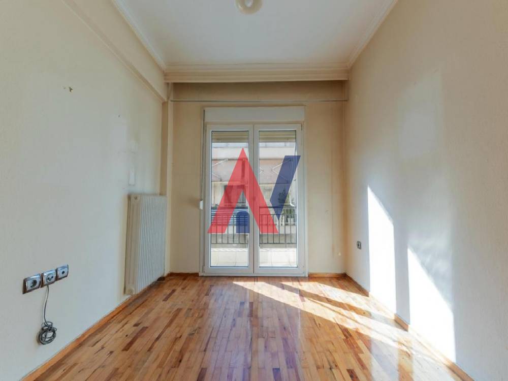 For sale 3rd floor Apartment 67sqm Kato Toumpa Thessaloniki 