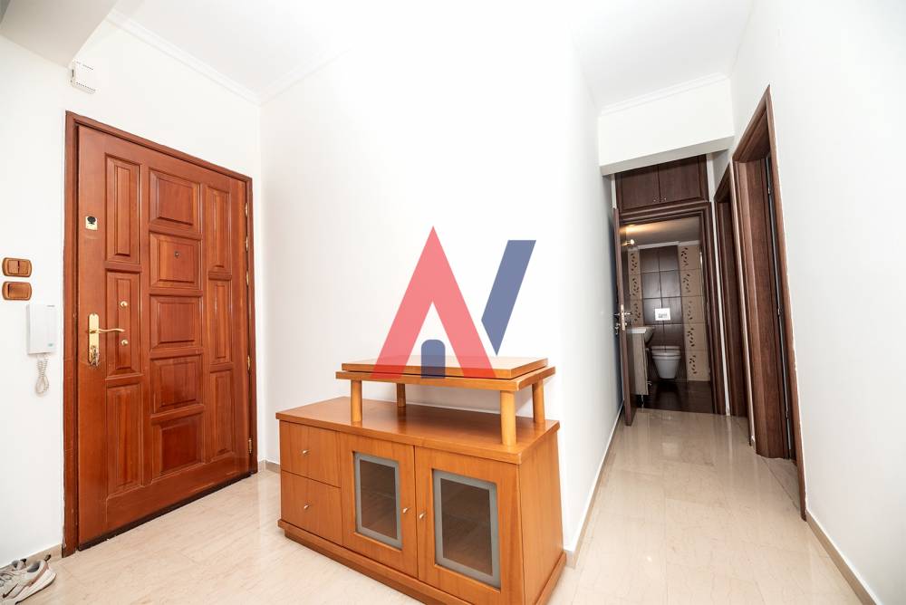 For sale 3rd floor Apartment 90sqm Ampelokipoi Thessaloniki 