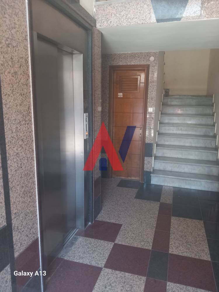 For sale 4th floor Office 50 sqm Vardaris Center Thessaloniki 