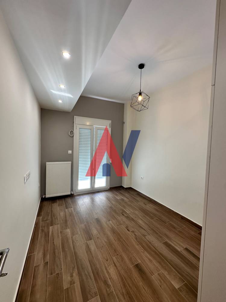 For sale 4th floor Apartment 60sqm Analipsi Center Thessaloniki 