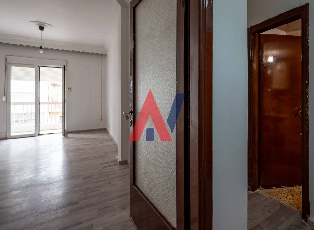 For sale 1st floor Apartment 67sqm Botsari Thessaloniki 