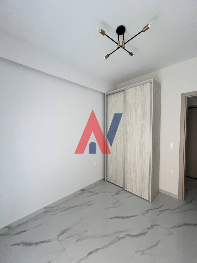 For sale 1st floor Studio 38sqm Analipsi Center Thessaloniki 