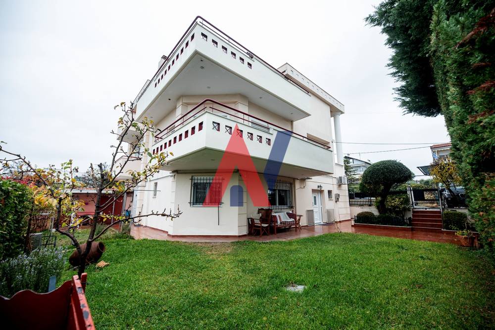 For sale 4-level Villa 360sqm Nea Michaniona Suburbs Thessaloniki 