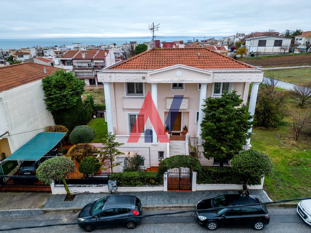 For sale 4-level Villa 360sqm Nea Michaniona Suburbs Thessaloniki 