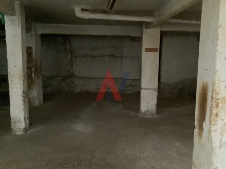 For sale semi-basement Shop 160sqm Kato Toumpa Thessaloniki