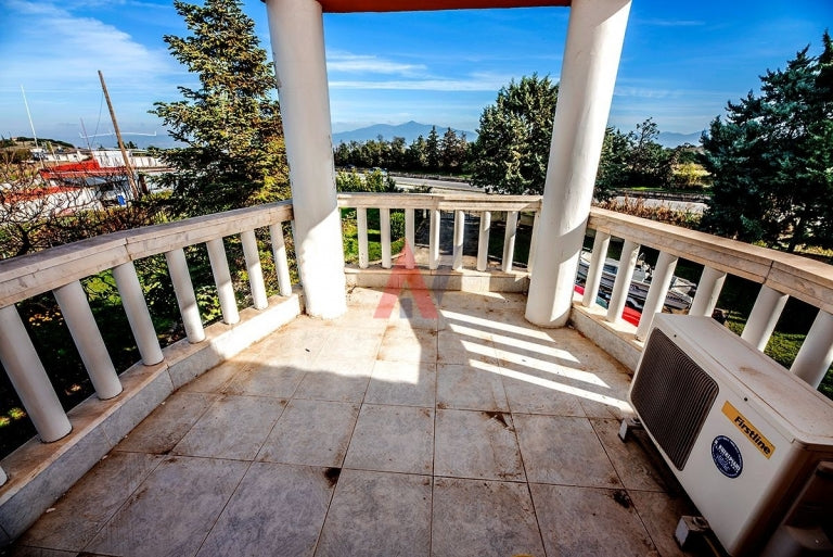 For sale 3 levels Villa 340sqm Thermi Thessaloniki