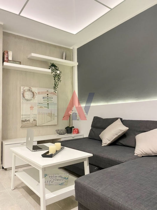 For sale semi-basement Studio 39 sq.m. Navarinou Square Center Thessaloniki