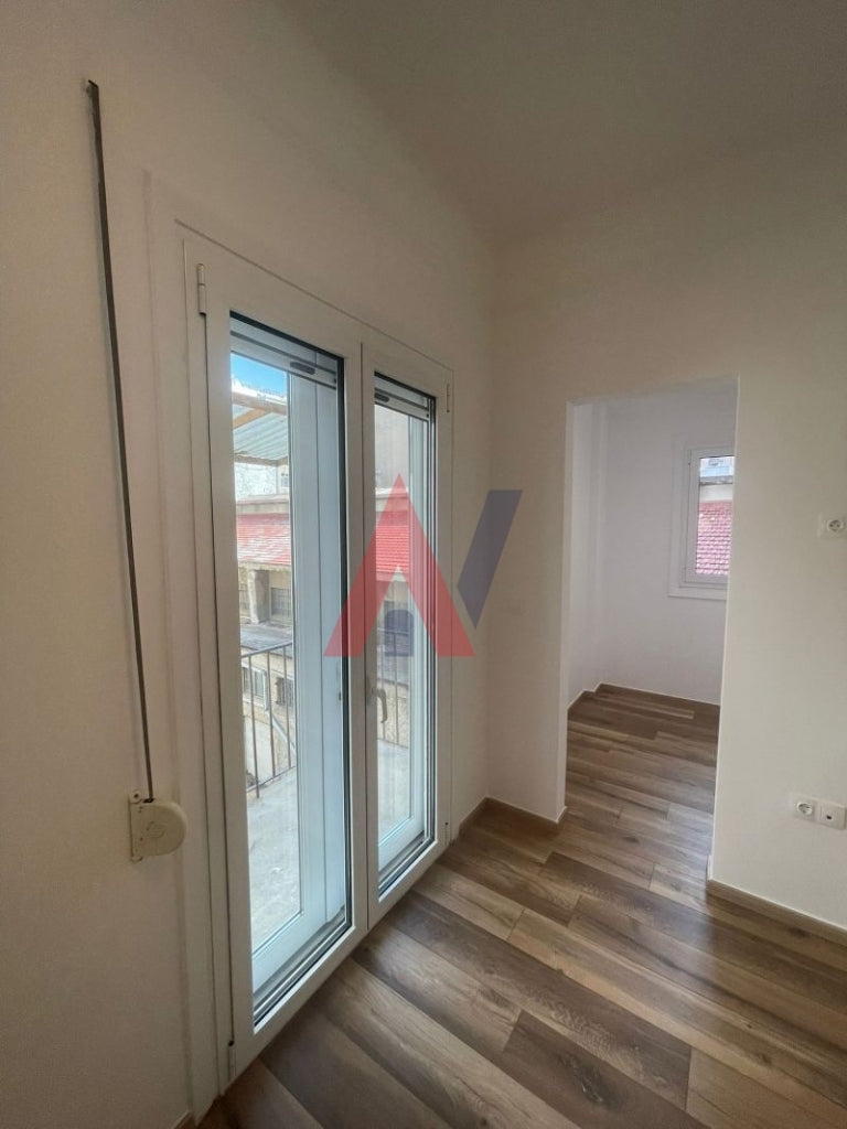 For sale, 2nd floor Apartment 110sqm, Center of Thessaloniki
