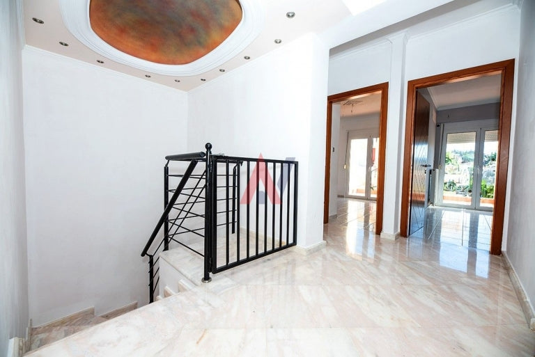 For sale 3 levels Maisonette 240sqm Oreokastro Thessaloniki