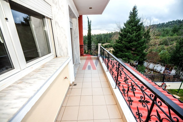 For sale 3 levels Maisonette 180sqm Oreokastro Thessaloniki