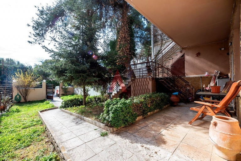 For sale 3 levels Maisonette 200sqm Peyka Thessaloniki