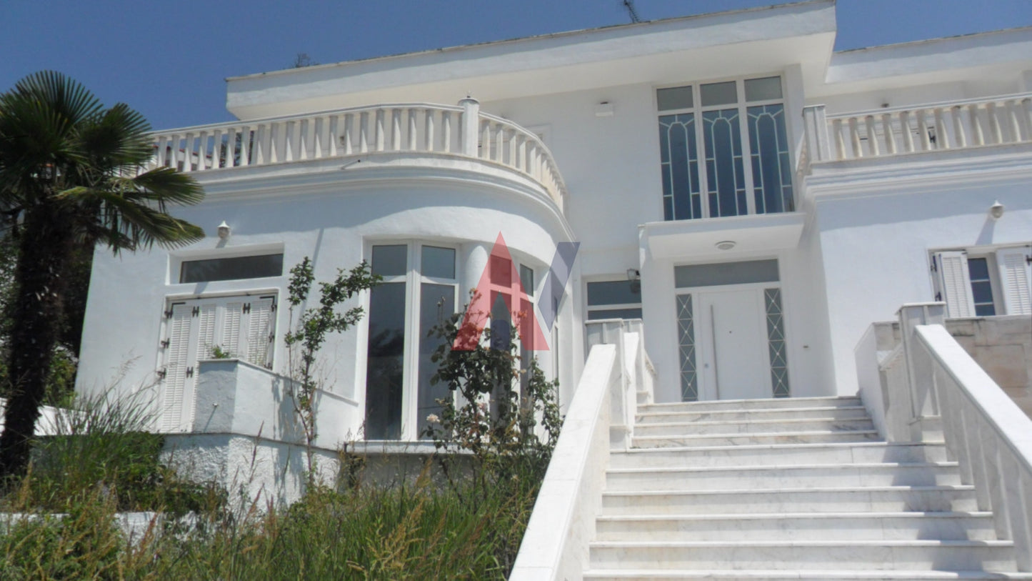 For sale Villa 585sqm Oreokastro Thessaloniki